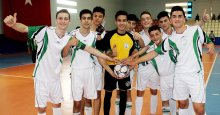 Okullar futsalda sıra çeyrek finallerde!
