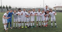 Soğuk havada gülen Gölcükspor U-15 oldu “0-3”