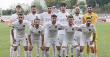 Gölcükspor, Pazar’dan elin dolu gel!