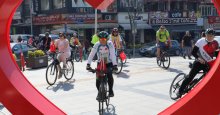 İzmit’te pedallar 19 Mayıs için çevrildi
