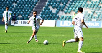 Kocaelispor ve Buca  hükmen kazandı