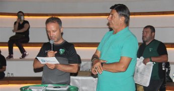 Muammer Çelik: Taraftar olarak bizim ayıbımızdır