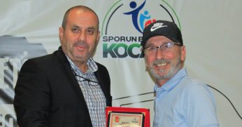 Spor basınına plaket