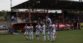 Gölcükspor’dan şahane oyun ve galibiyet! “3-0”