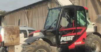 Yazık günah… Adamın ekmek teknesi o!