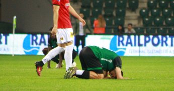 Birisi şaka olduğunu söylesin! “2-2”