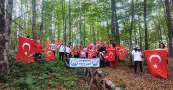 Nicomedia Trekking, Cumhuriyet için yürüdü!