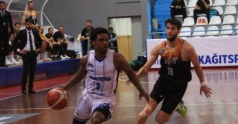 Kağıtspor kayıplarda! “68-83”