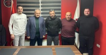 Gölcükspor, Mustafa Bahadır'a emanet