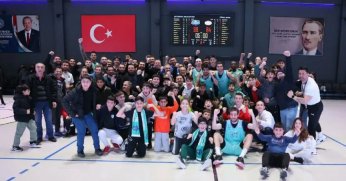Çayırova Basketbol, Enes Akdilek ile uçuyor! “98-84”