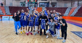 Kağıtspor derin bir oh çekti! “87-89”