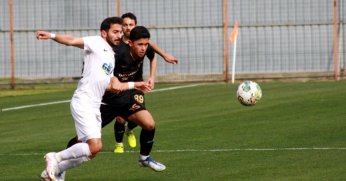 Gölcükspor hazırlık maçında Bağdat’ı 3-0 yendi