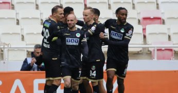 Alanya, Sivas'tan 3 puanla döndü! “1-2”