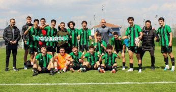 Kocaelispor U-19 İstanbul'dan 3 puanla döndü 