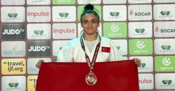 Kağıtsporlu Sıla ve Umalt Olimpiyatlara göz kırptı