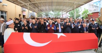 Alper Çetin'den babasına son görev