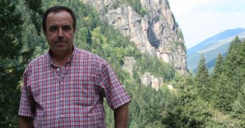 Ahmet Akay’ı unutmayacağız