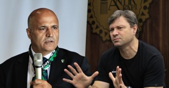 İplerin tamamını Ertuğrul Sağlam'a bırakmak... 