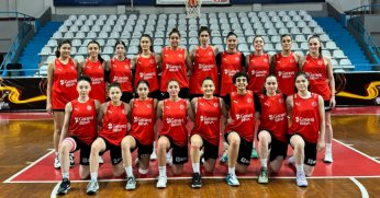 İzmit'te 4 milli maç birden! 