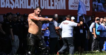 Kırkpınar'da 4 pehlivanımız yola devam ediyor