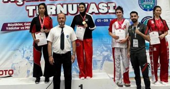 Körfezli kick boksçulardan iki bronz