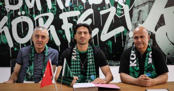 Ahmet Sağat bu kadroda iyi işler çıkarır