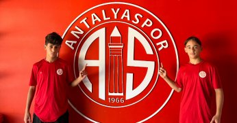 Gölcük Karadeniz’den Antalyaspor’a 2 futbolcu birden!