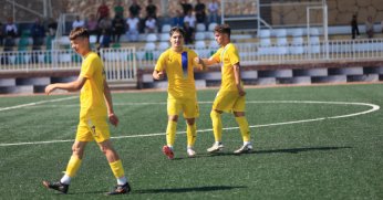 Belediye Derince U-19 sezonu 3 puanla açtı! “3-2”