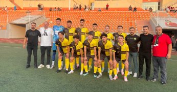 Dostça başladı dostça bitti 