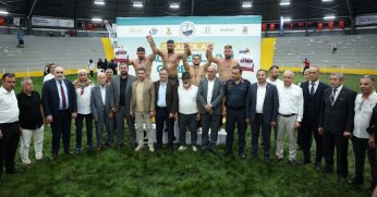 İshakçılar'da zirve İzmitli Seçkin Duman’ın!