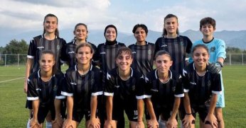 Bizim kızlar sahne alıyor