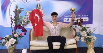 Aykut Eren Dinç alıştırdı 