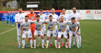 Belediye Derincespor ileriye beklerken geriye gidiyor 