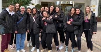 Haydi Cadence İhsaniye! Haydi bizim Sultanlar!