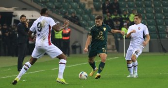 Karagümrük karşısında 8. galibiyetimizi arıyoruz