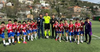 Darıca Kalespor U-11 İstanbul’u fethetti!