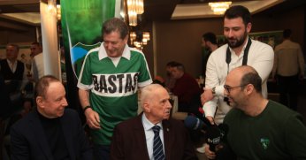 İsmail Kalkandelen: Siyaset, sporun yanında hiçbir şeydir!