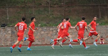 Süper Play-Off’ta liderle ikincinin maçı!