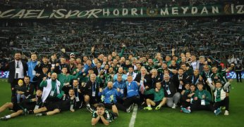 Tarih yazıldı! Kocaelispor Süper Lig’de!