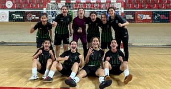 Bizim kızlar Türkiye şampiyonluğu maçına çıkıyor!