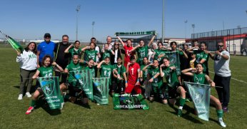 Bizim kızlar Türkiye şampiyonluğu maçına çıkıyor!