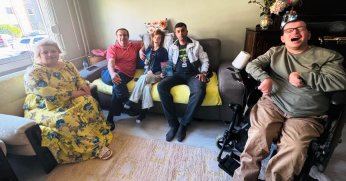 Sena ve Samet’i çok sevindiren ziyaret!