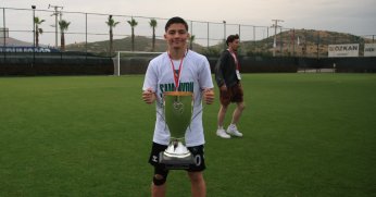 Kaptan Ege ve Miktad: Hak ettik