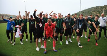 Kocaelispor’un şampiyon gençleri hak ettiği primleri aldı