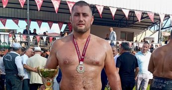 Hamza Özkaradeniz Samsun’da fırtına gibi esti!