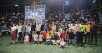 Sertan Saral’a öğrencilerinden tam not!