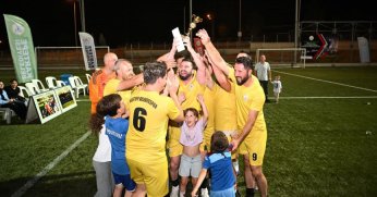 Kartepe Belediyesi’nde kupa Gençlik ve Spor’un!