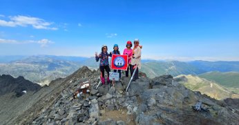 Nicomedia Trekkıng, Kaçkar Dağı zirvesinden selam gönderdi!