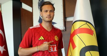 Eskişehirspor, İzmitli stoper Talha Özler’i renklerine bağladı