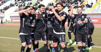 Amedspor, Ahmet Sağat ile ilgileniyor!  